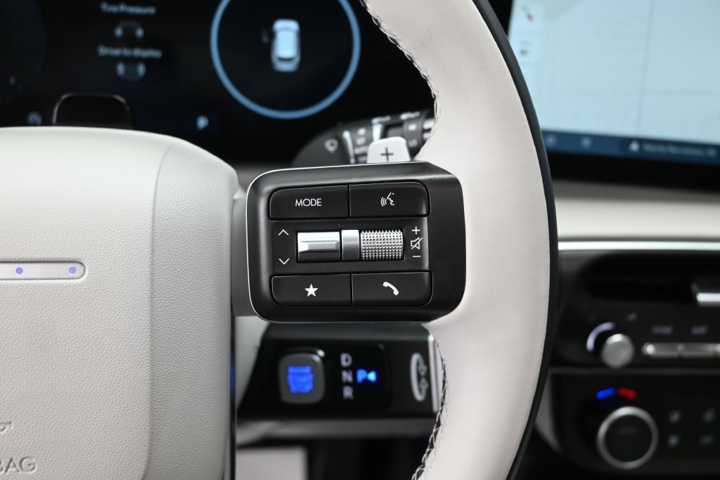 Used 2026 Hyundai Palisade Calligraphy FWD image 11