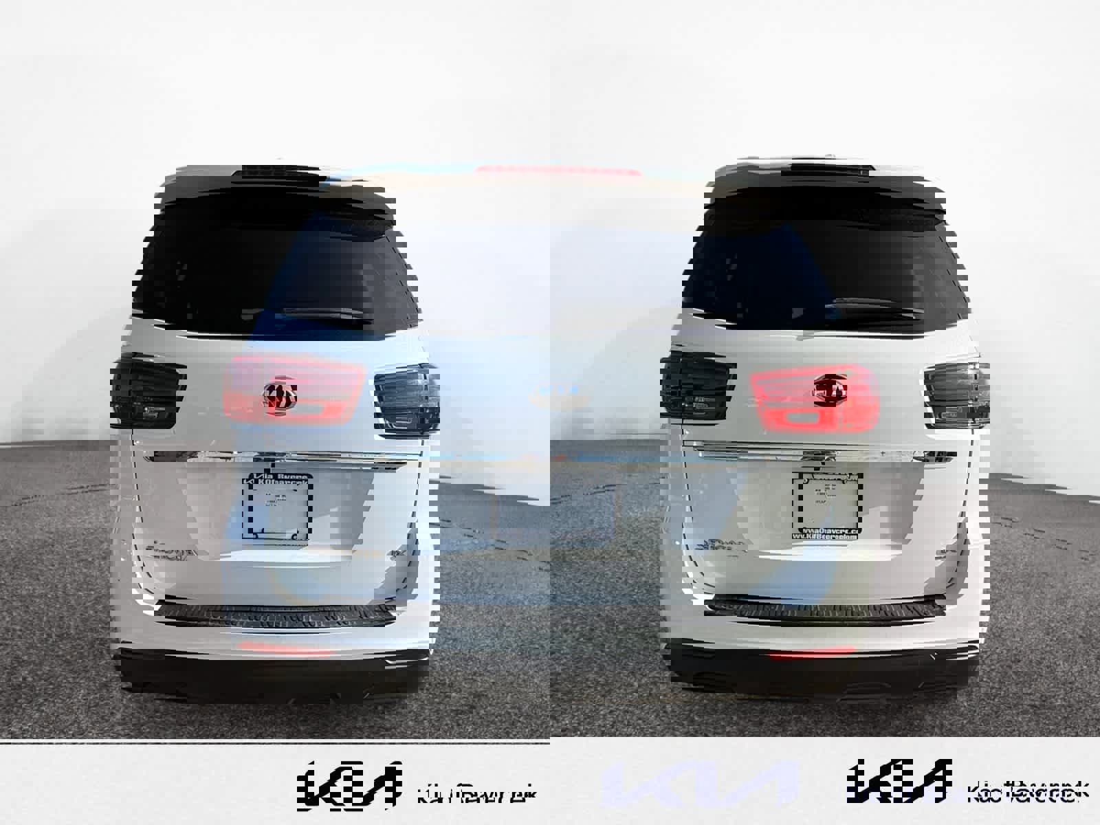 Used 2021 Kia Sedona LX FWD image 6