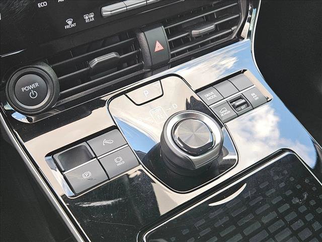 Used 2025 Subaru Solterra Premium image 16