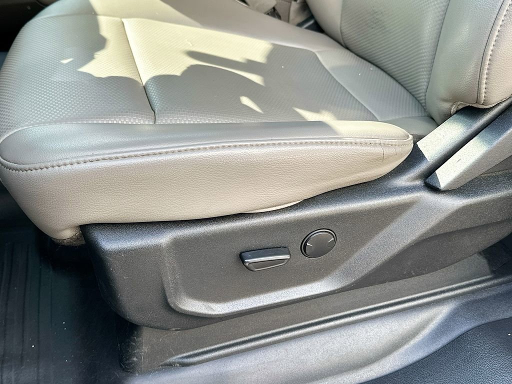 Used 2020 Ford F150 XL w/ Equipment Group 101A Mid image 9