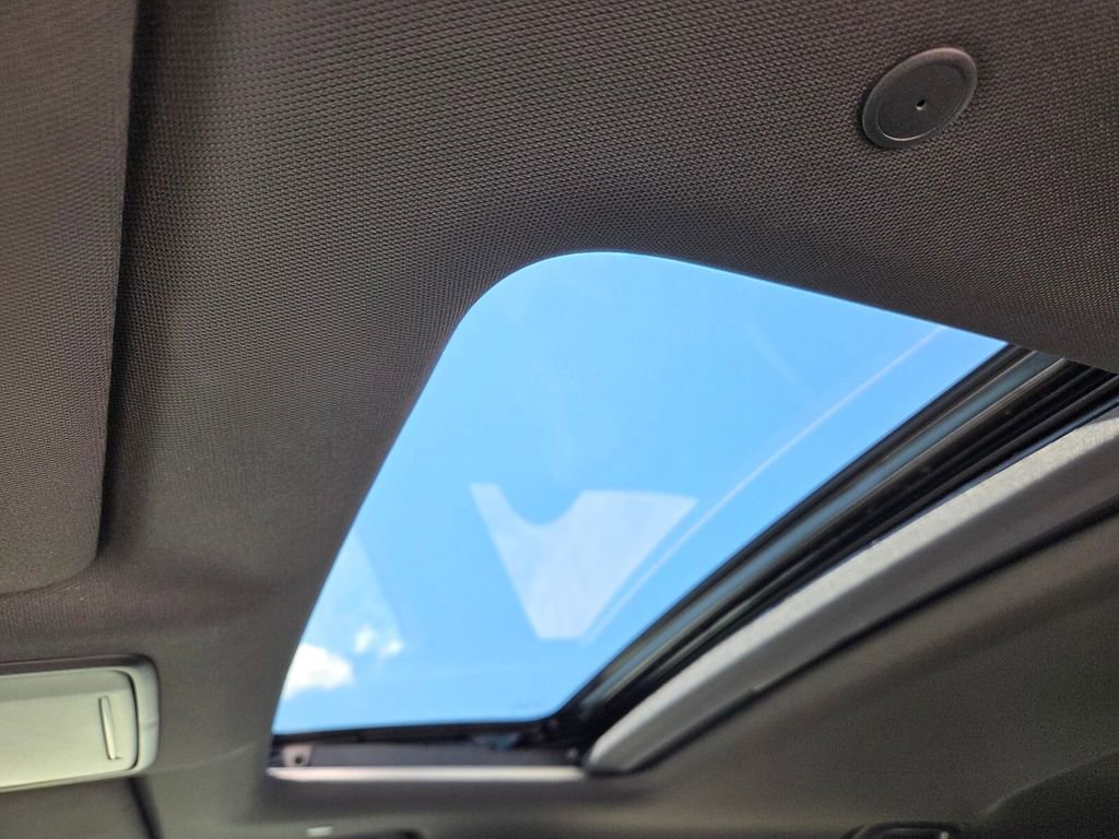 Used 2024 Honda CR-V Sport image 6