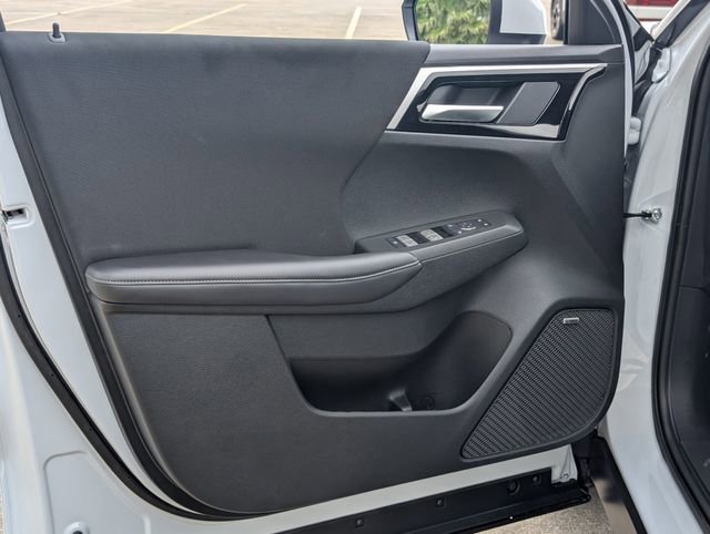 New 2026 Mitsubishi Outlander ES FWD image 10