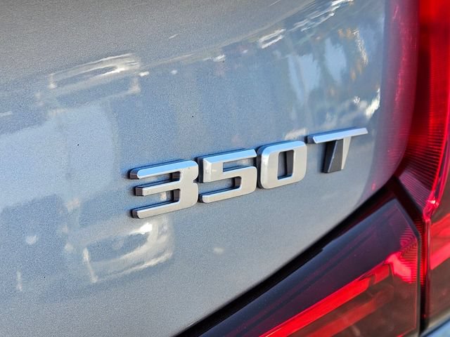 Certified 2024 Cadillac XT4 Premium Luxury FWD image 17