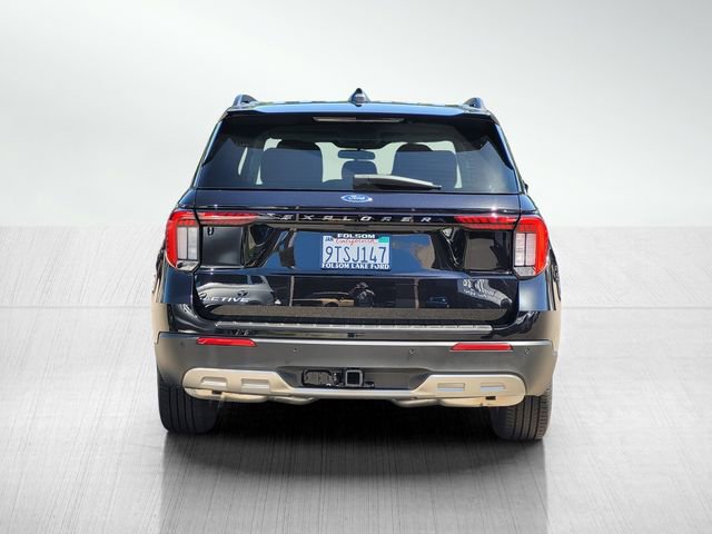 Used 2026 Ford Explorer Active w/ Active Comfort Package image 5