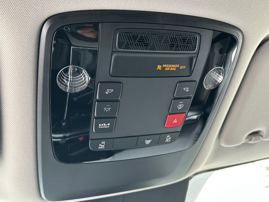 New 2026 Kia Carnival LX FWD image 29