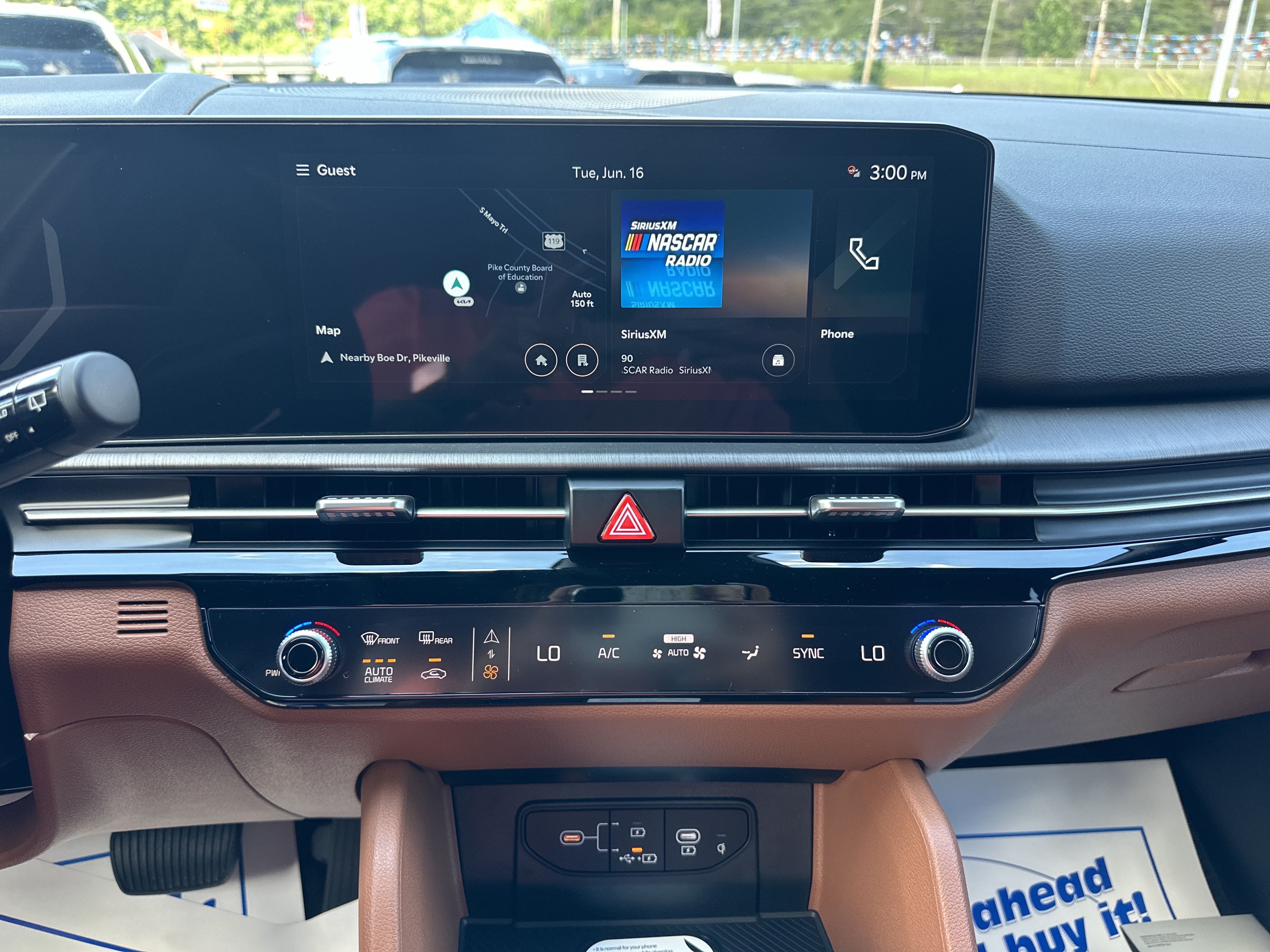 New 2026 Kia Sportage X-Line w/ X-Line Technology Package AWD/4WD image 15