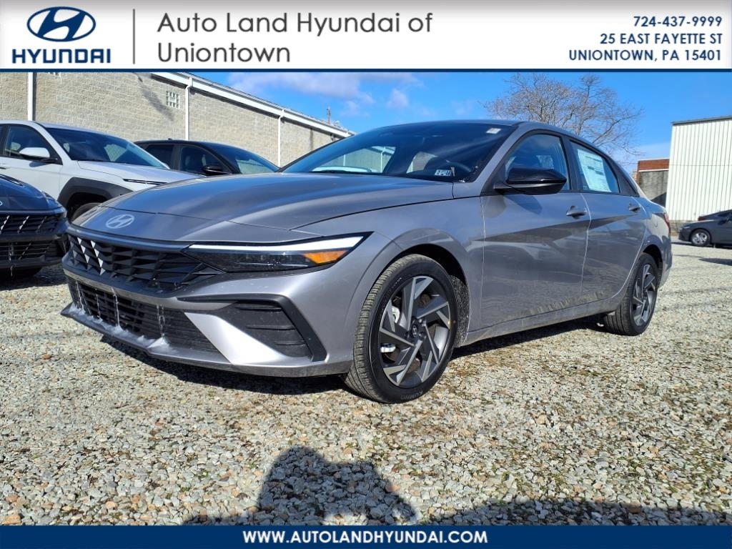 New 2025 Hyundai Elantra Sport image 1