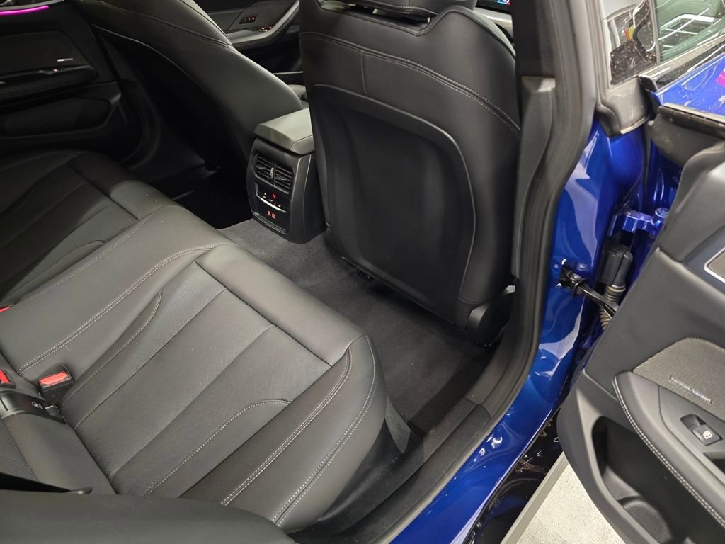Used 2025 BMW M440i image 33
