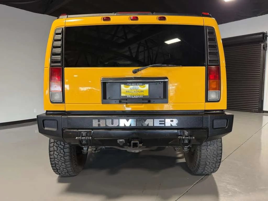 Used 2004 HUMMER H2 w/ Preferred Equipment Group AWD/4WD image 6