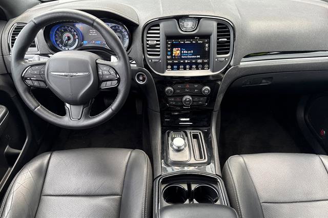 Used 2018 Chrysler 300 S w/ 300S Premium Group 2 image 17