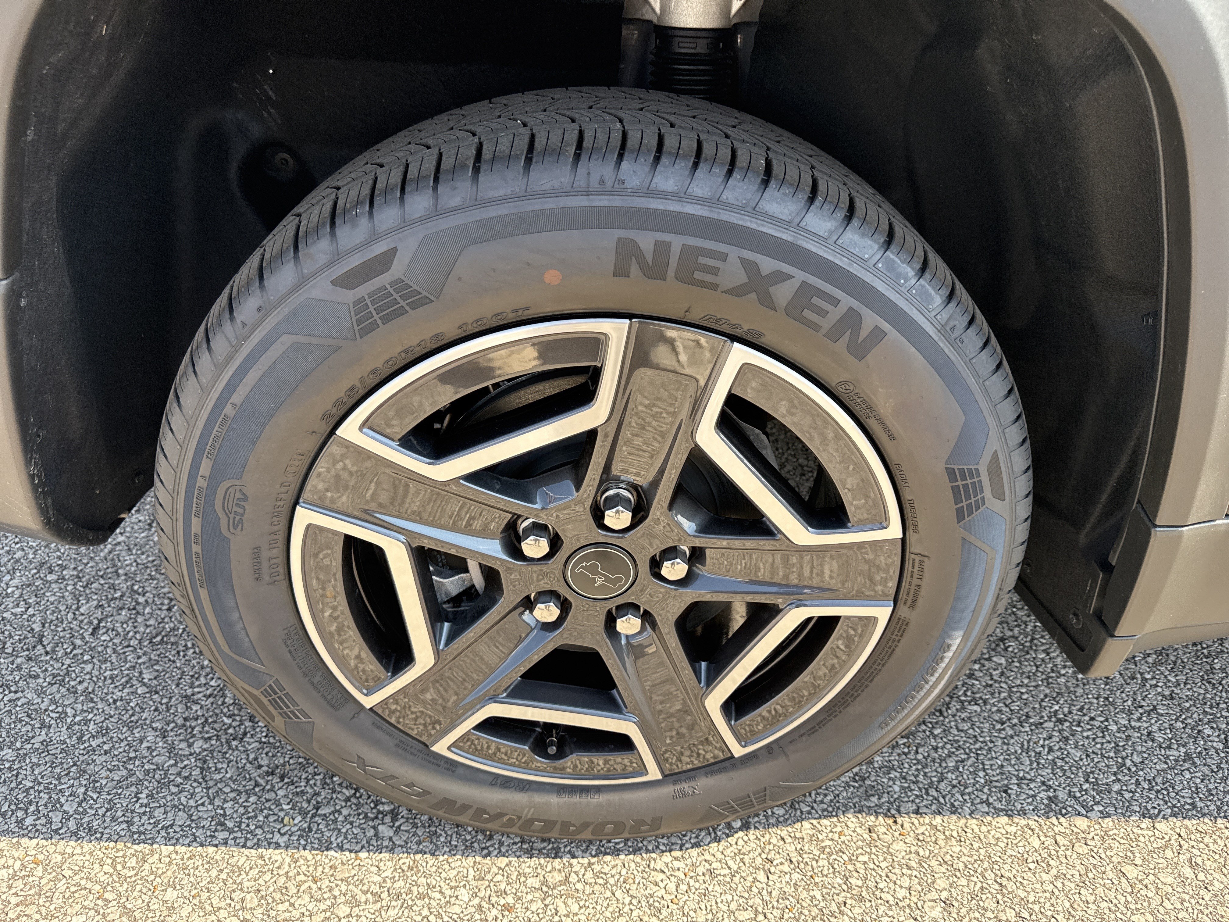 New 2026 Jeep Cherokee Limited AWD/4WD image 17