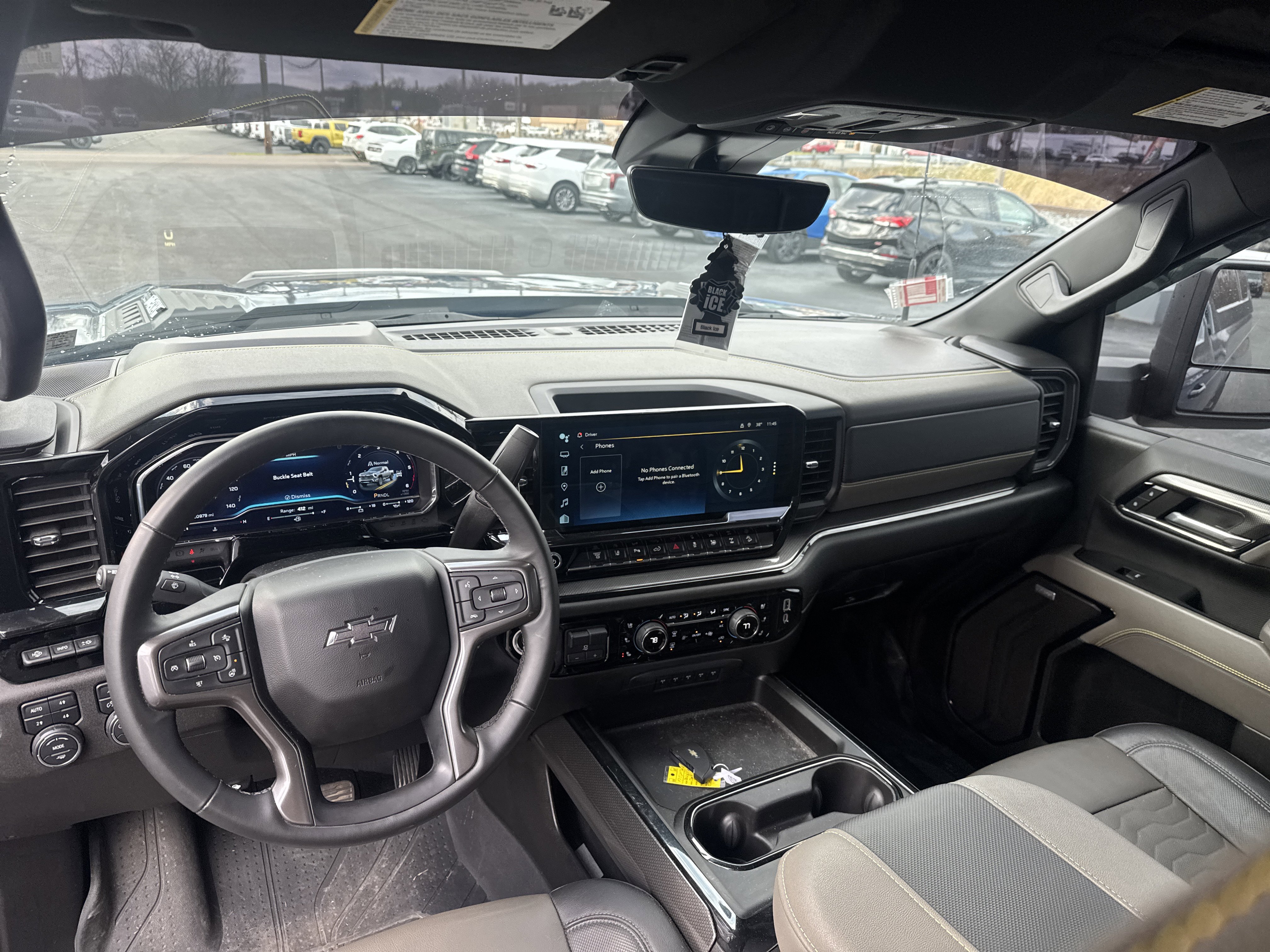 Used 2024 Chevrolet Silverado 2500 ZR2 w/ Technology Package image 14