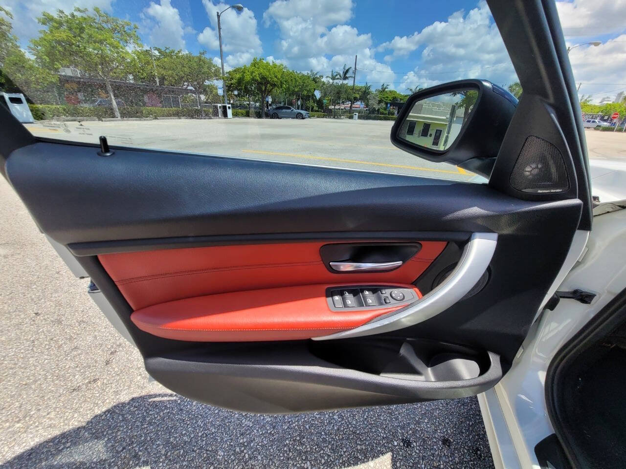 Used 2015 BMW 335i Sedan RWD image 21
