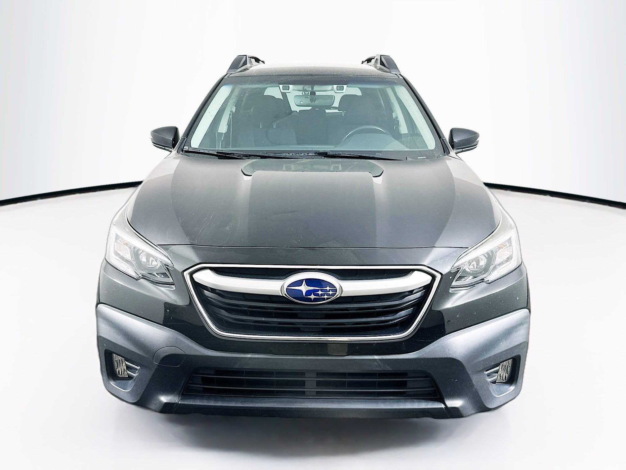 Used 2021 Subaru Outback Premium image 2