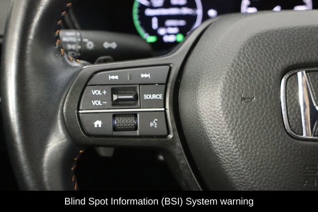 Used 2025 Honda CR-V Sport image 8