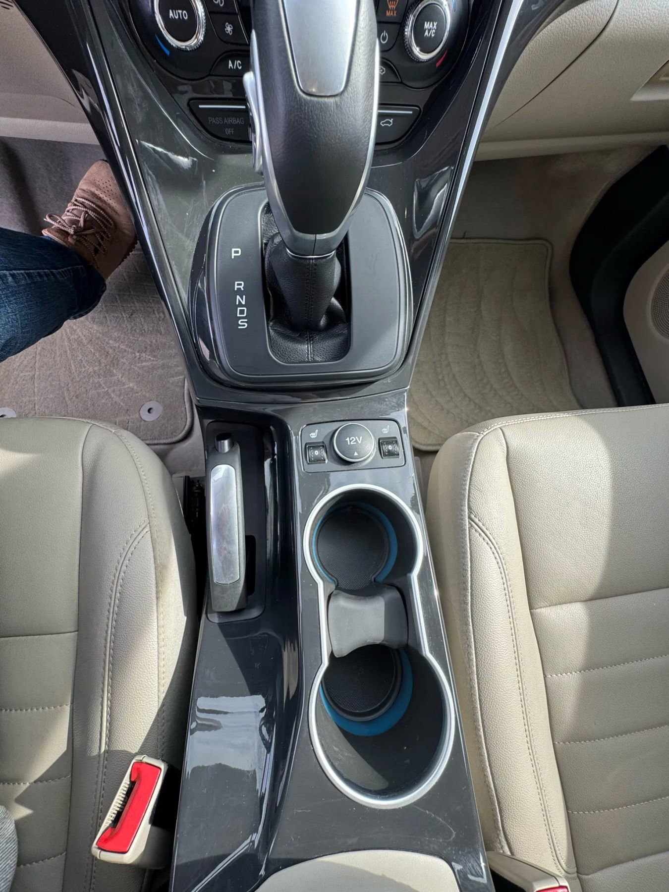 Used 2014 Ford Escape Titanium image 21