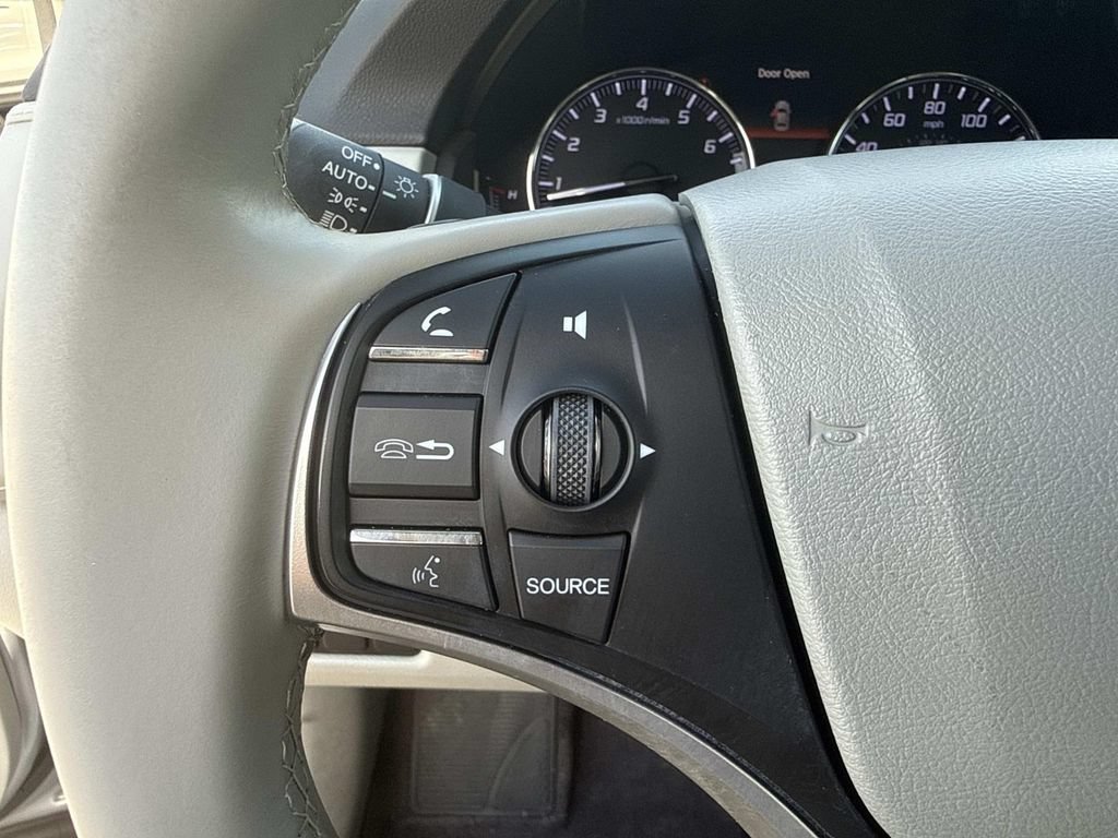 Used 2018 Acura RLX w/ Technology Package FWD image 30