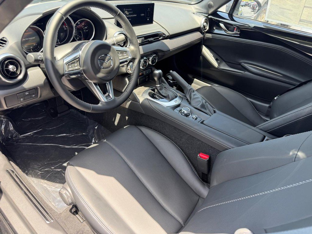 New 2026 MAZDA MX-5 Miata Grand Touring w/ Appearance Package RWD image 5