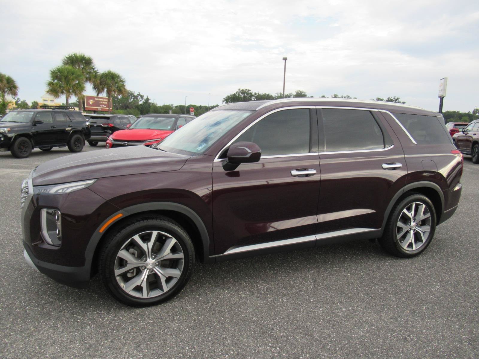 Used 2022 Hyundai Palisade SEL w/ 8P Bench Seat Package FWD image 4