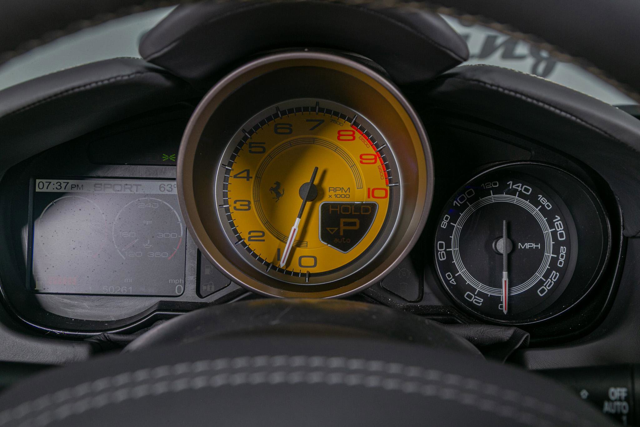 Used 2011 Ferrari California image 10