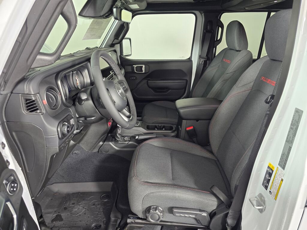 New 2026 Jeep Wrangler Unlimited Rubicon w/ Steel Bumper Group image 19