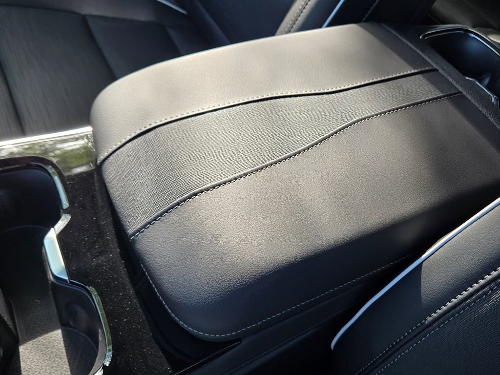 New 2026 Buick Enclave Sport Touring w/ Power Package image 28