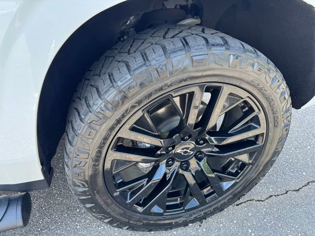 Used 2021 Chevrolet Tahoe Z71 w/ Luxury Package AWD/4WD image 12