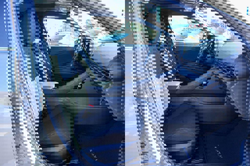 New 2026 Hyundai Elantra SEL Sport Premium image 8