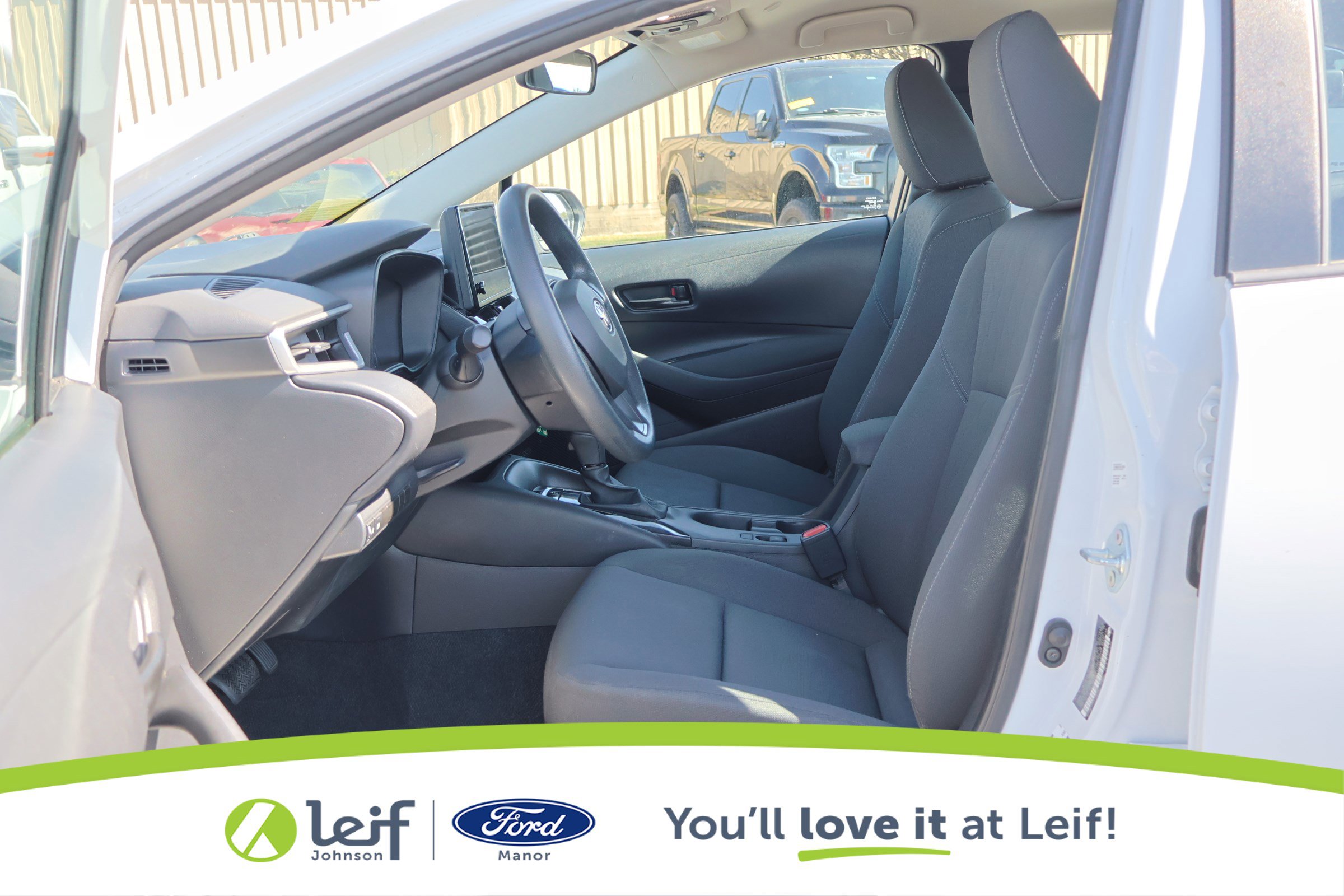 Used 2024 Toyota Corolla LE image 11