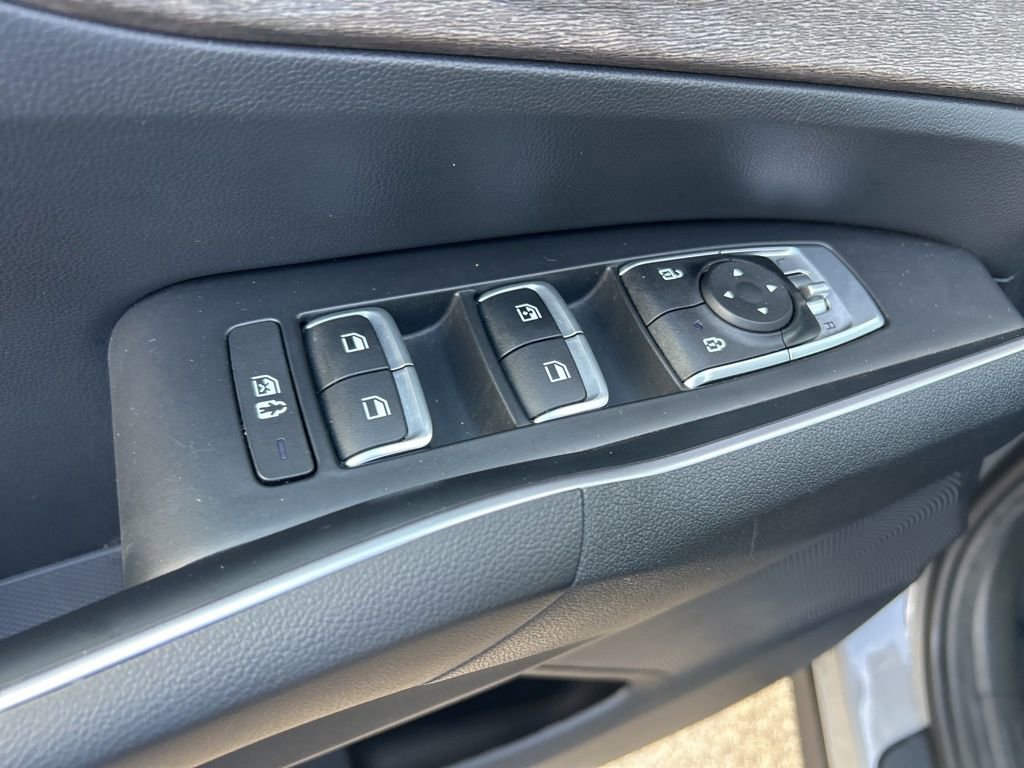 Used 2023 Kia Sorento X-Line EX image 38