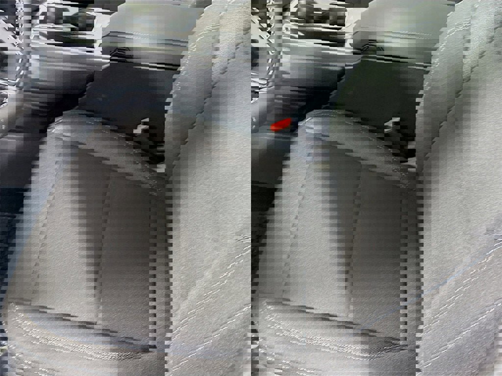 New 2026 Chevrolet Equinox EV LT image 14