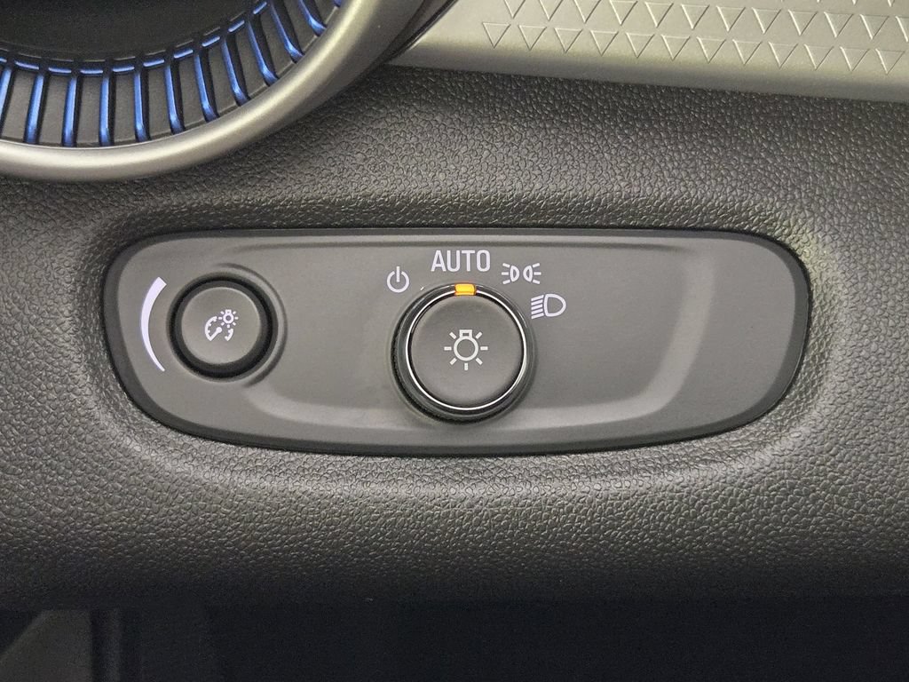 New 2026 Chevrolet Trax LS FWD image 22