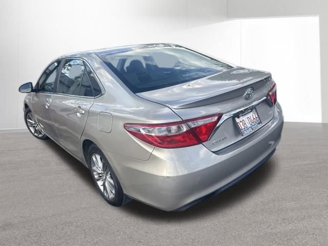 Used 2016 Toyota Camry SE w/ Moonroof Package FWD image 8