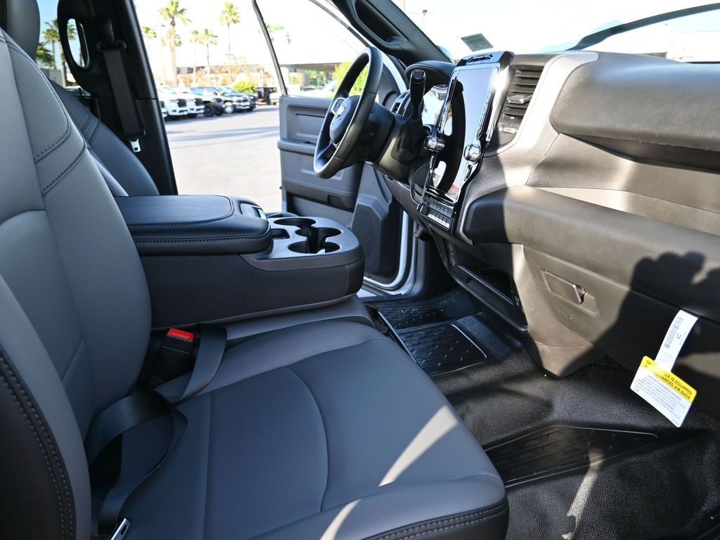 New 2025 RAM 5500 Tradesman image 22