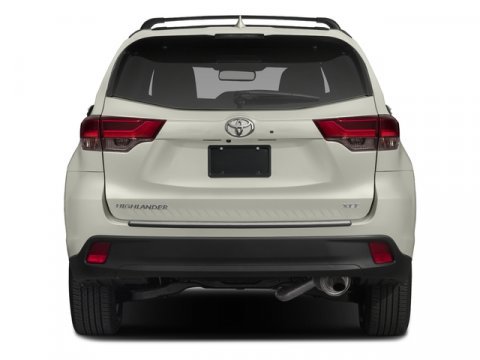 Certified 2017 Toyota Highlander XLE AWD/4WD image 5