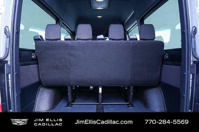 Used 2024 Mercedes-Benz Sprinter 2500 image 4
