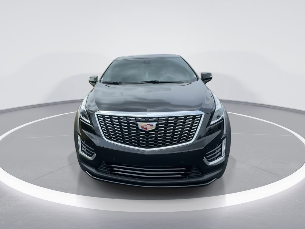New 2026 Cadillac XT5 Luxury image 3