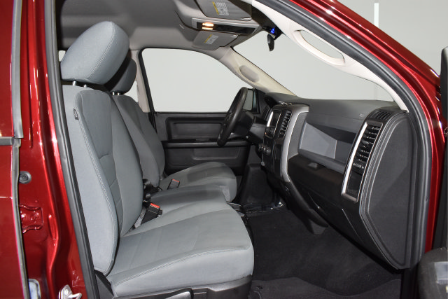 Used 2019 RAM 1500 Express w/ Express Value Package AWD/4WD image 14