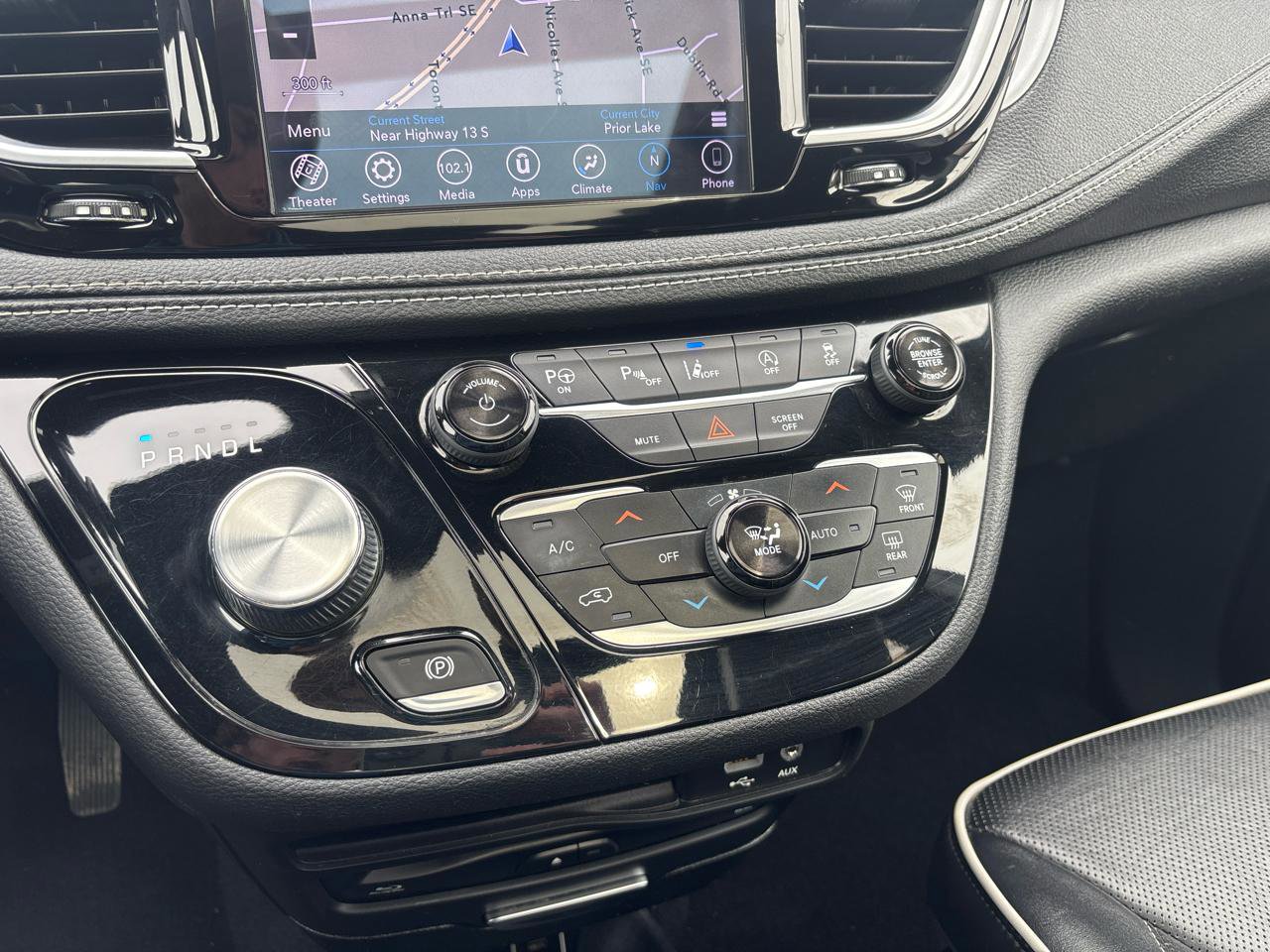 Used 2018 Chrysler Pacifica Limited w/ Advanced Safetytec Group image 25