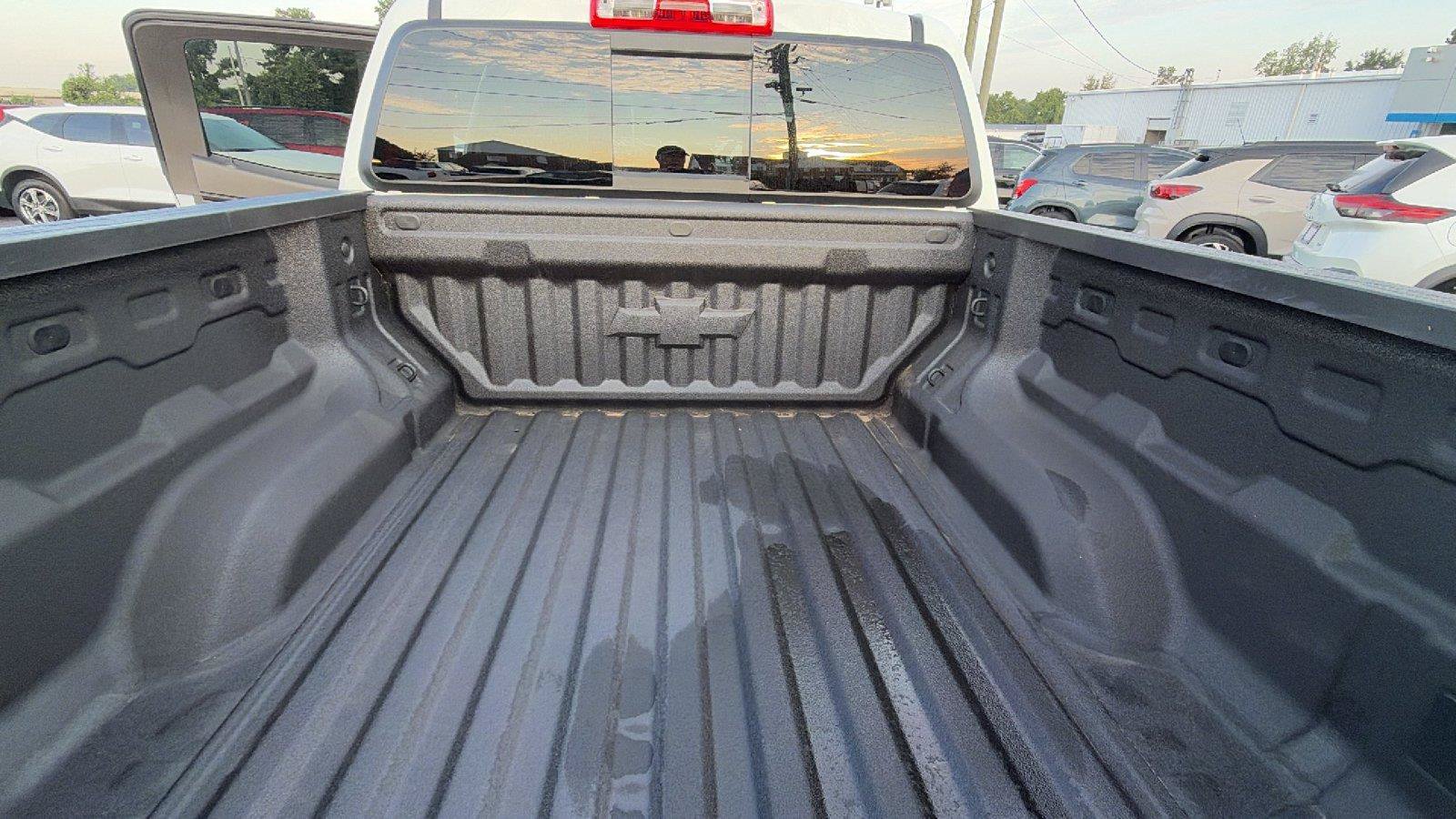 Used 2024 Chevrolet Colorado Trail Boss w/ Advanced Trailering Package AWD/4WD image 13
