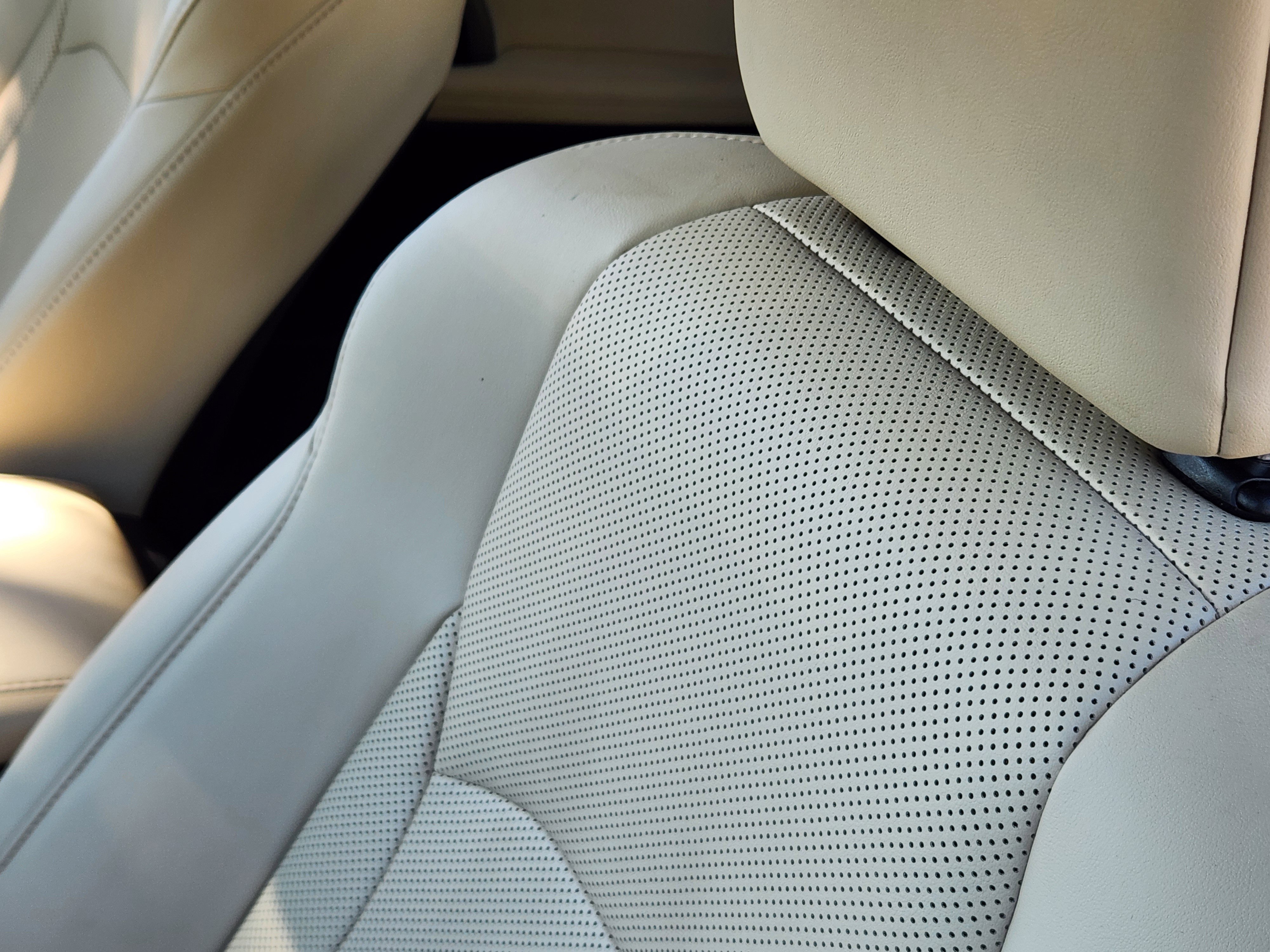 Used 2022 Lexus RX 350 FWD w/ Premium Package image 17