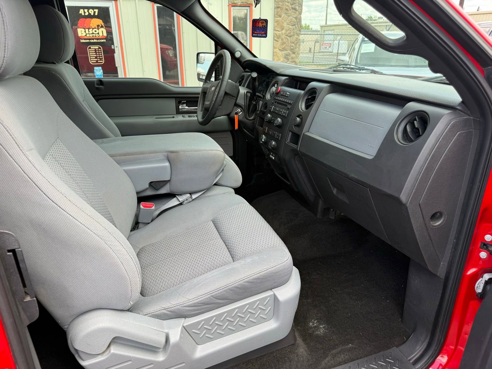Used 2013 Ford F150 STX w/ Mid Equipment Group RWD image 12