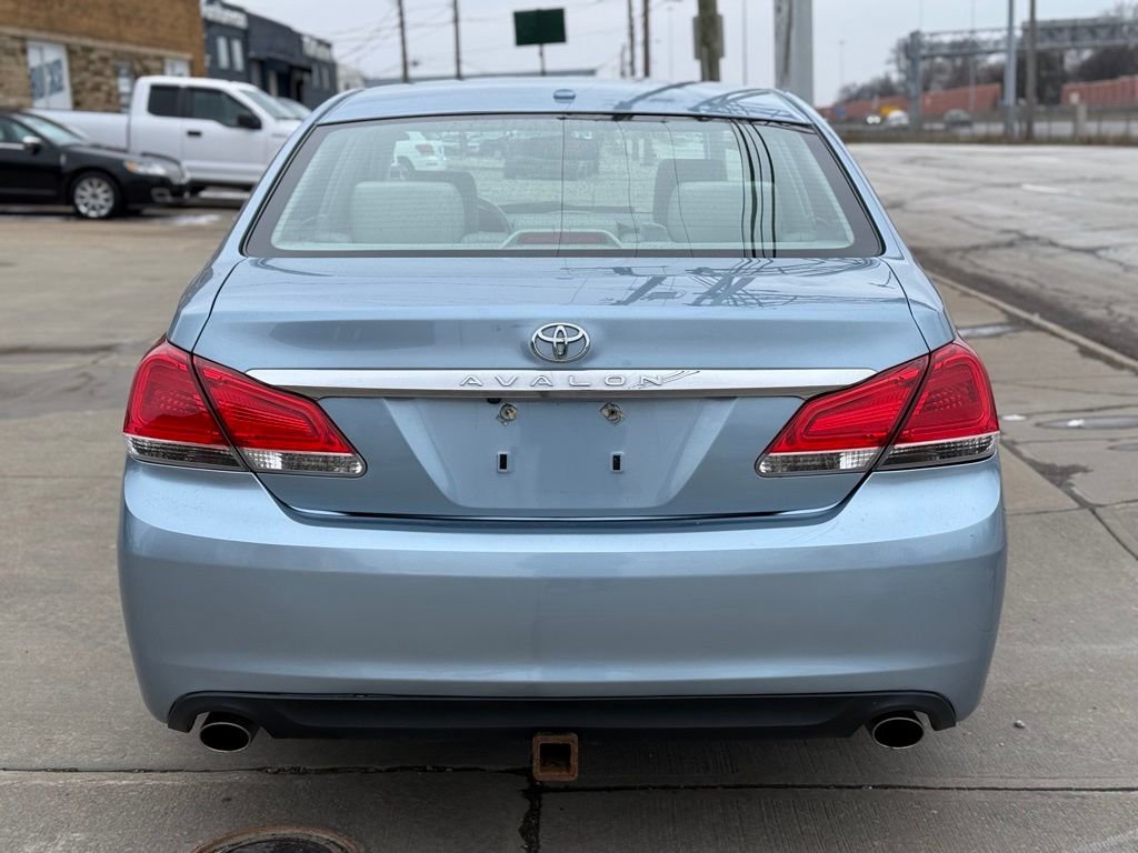 Used 2011 Toyota Avalon image 8