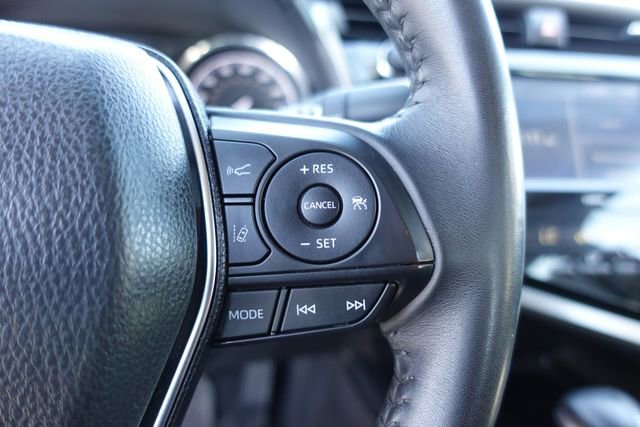 Certified 2020 Toyota Camry SE w/ Convenience Package image 18