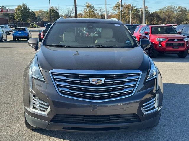 Used 2018 Cadillac XT5 Luxury w/ Driver Awareness Package image 9