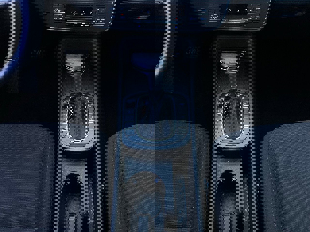 Used 2025 Hyundai Kona SEL image 15