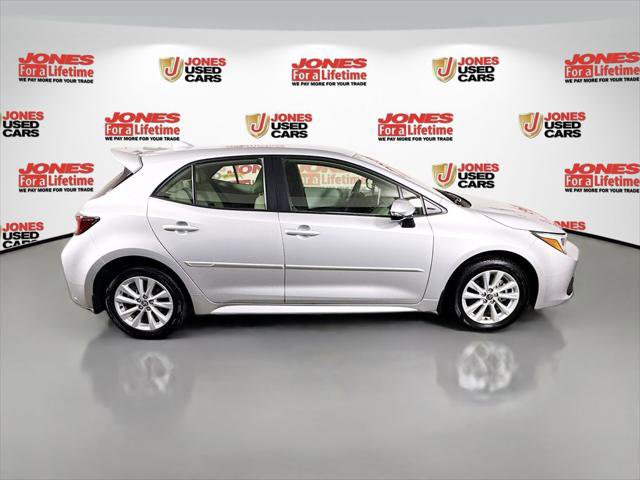 Certified 2025 Toyota Corolla SE FWD image 15