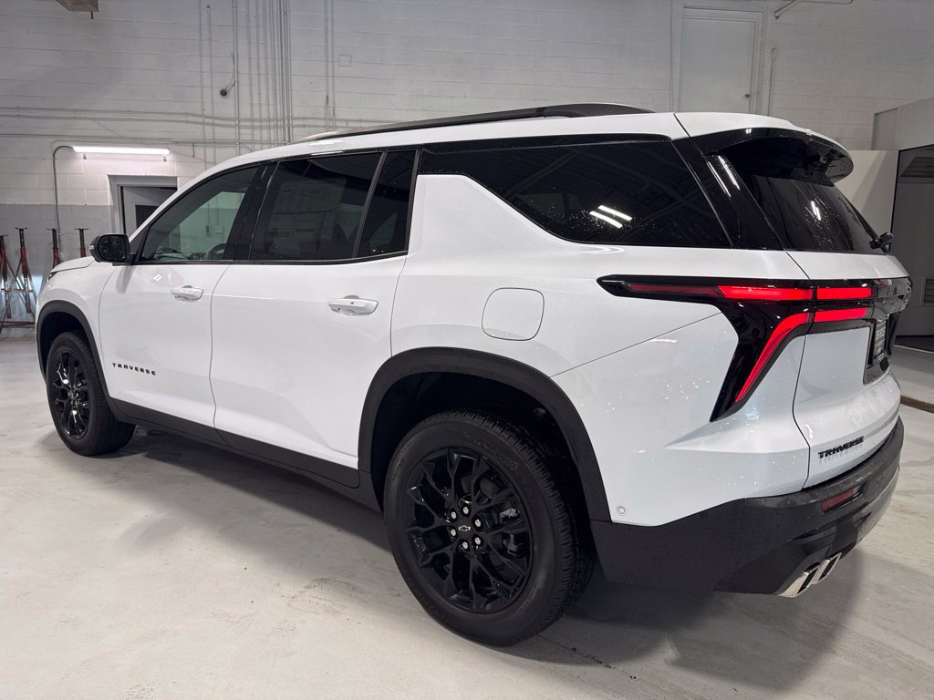 New 2026 Chevrolet Traverse LT w/ Enhanced Driving Package FWD image 45