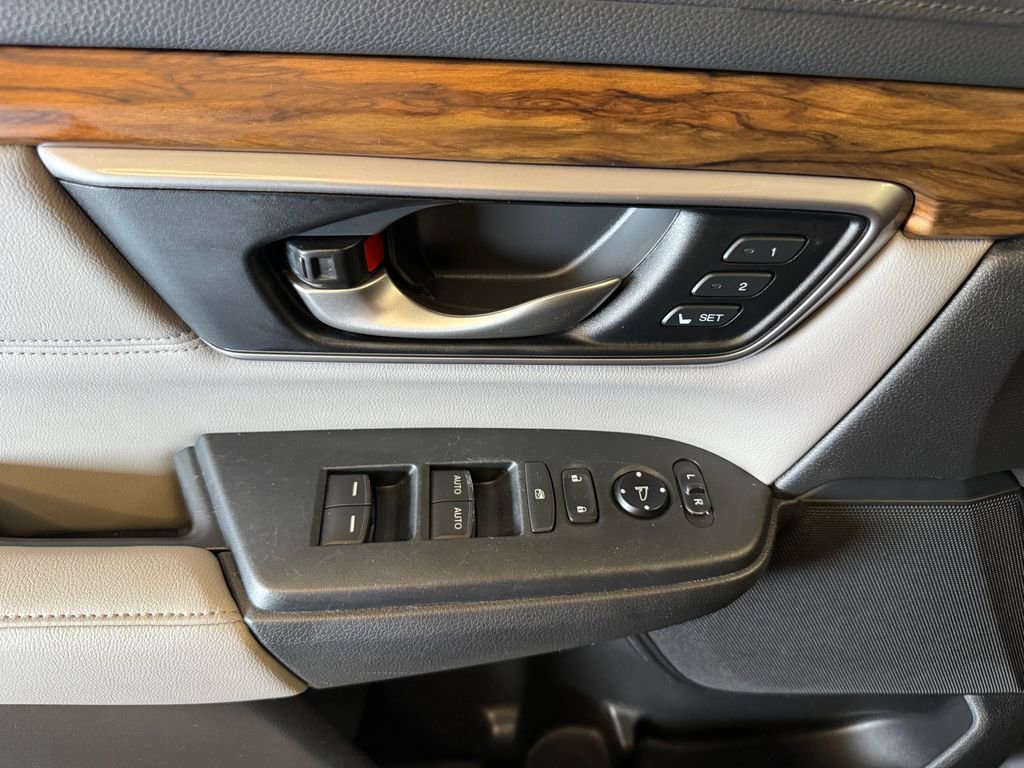 Used 2017 Honda CR-V EX-L image 19