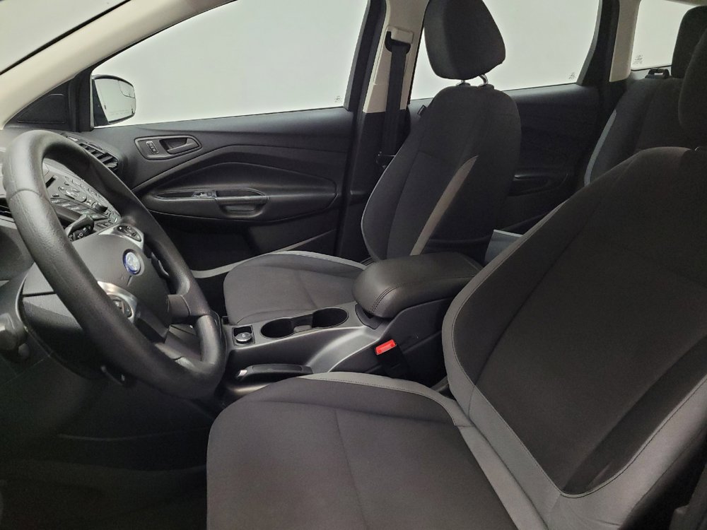 Used 2016 Ford Escape S FWD image 17